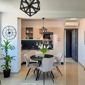 enjoy-pula-new-apt-with-private-parking-garage.in-istria.net/